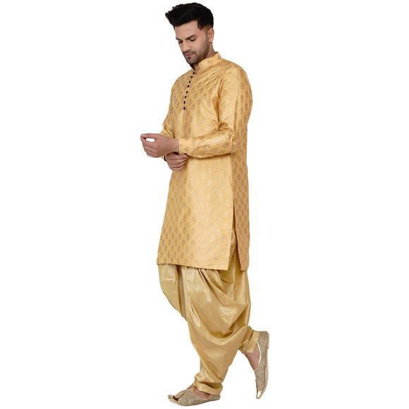 Veera Paridhaan Men's Banarasi Full Sleeve Printed long Straight kurta