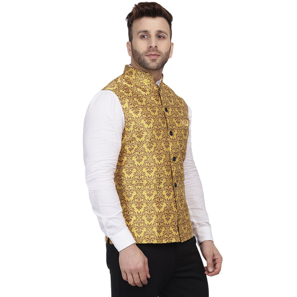 Veera Paridhaan Banarasi Jacquard Print Golden Nehru Jacket