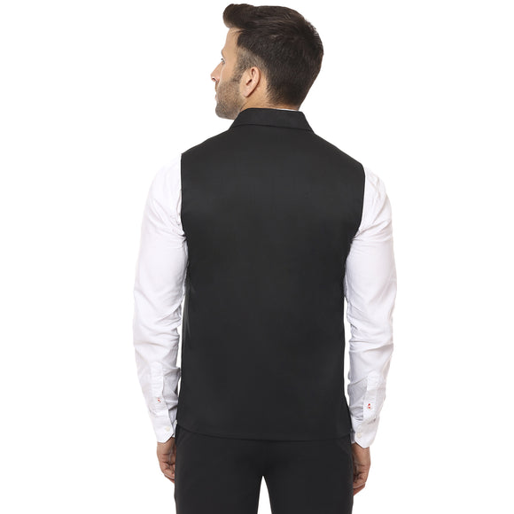Veera Paridhaan Solid Black Cotton Poly Collared sleevless Nehru Jacket