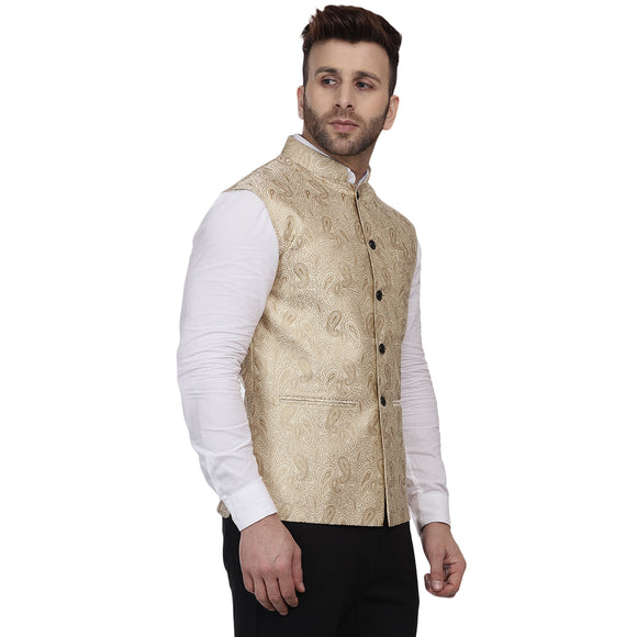 Veera Paridhaan Banarasi Jacquard Print Golden Nehru Jacket