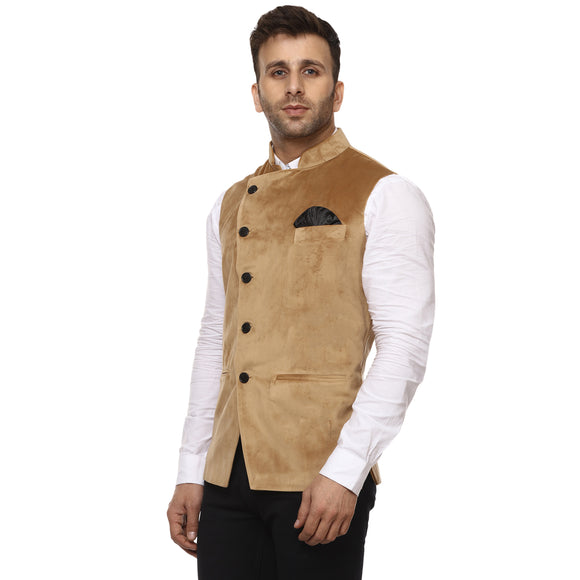 Veera Paridhaan Plain Chinese Collar Sleeveless Velvet Nehru Jacket